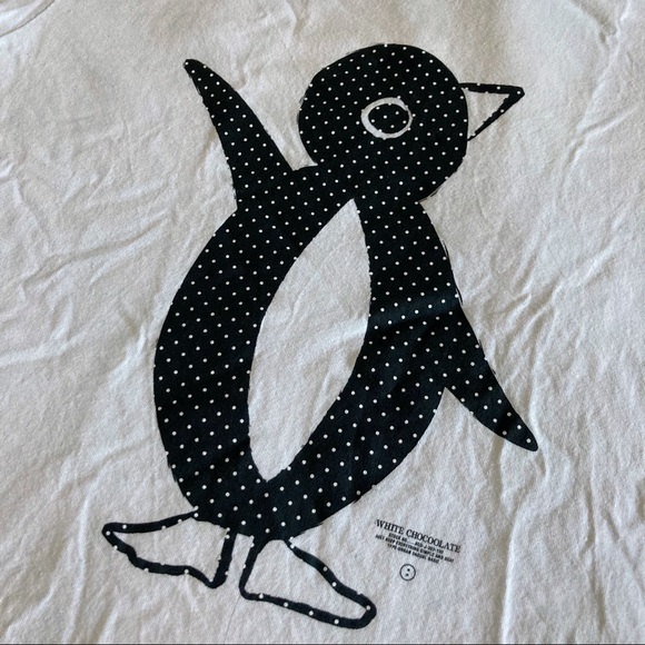 Penguin Graphic Tee - Picture 2 of 3